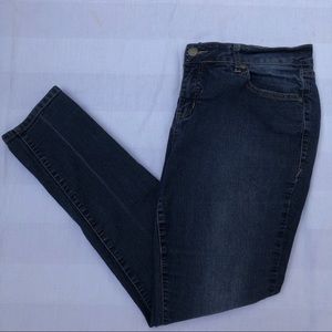 Torrid Curvy Skinny Dark Wash Jeans